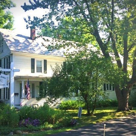 Carriage Barn Inn Keene Eksteriør billede